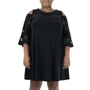 Nina Leonard Dress Size Large‎